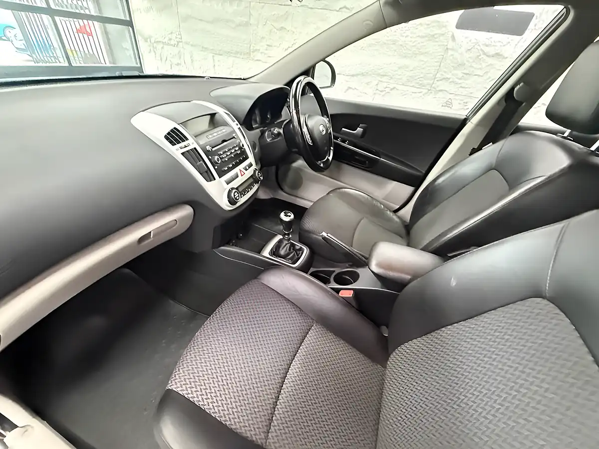 Used 2008 Kia Ceed Ls Grey - Interior and Exterior details 15