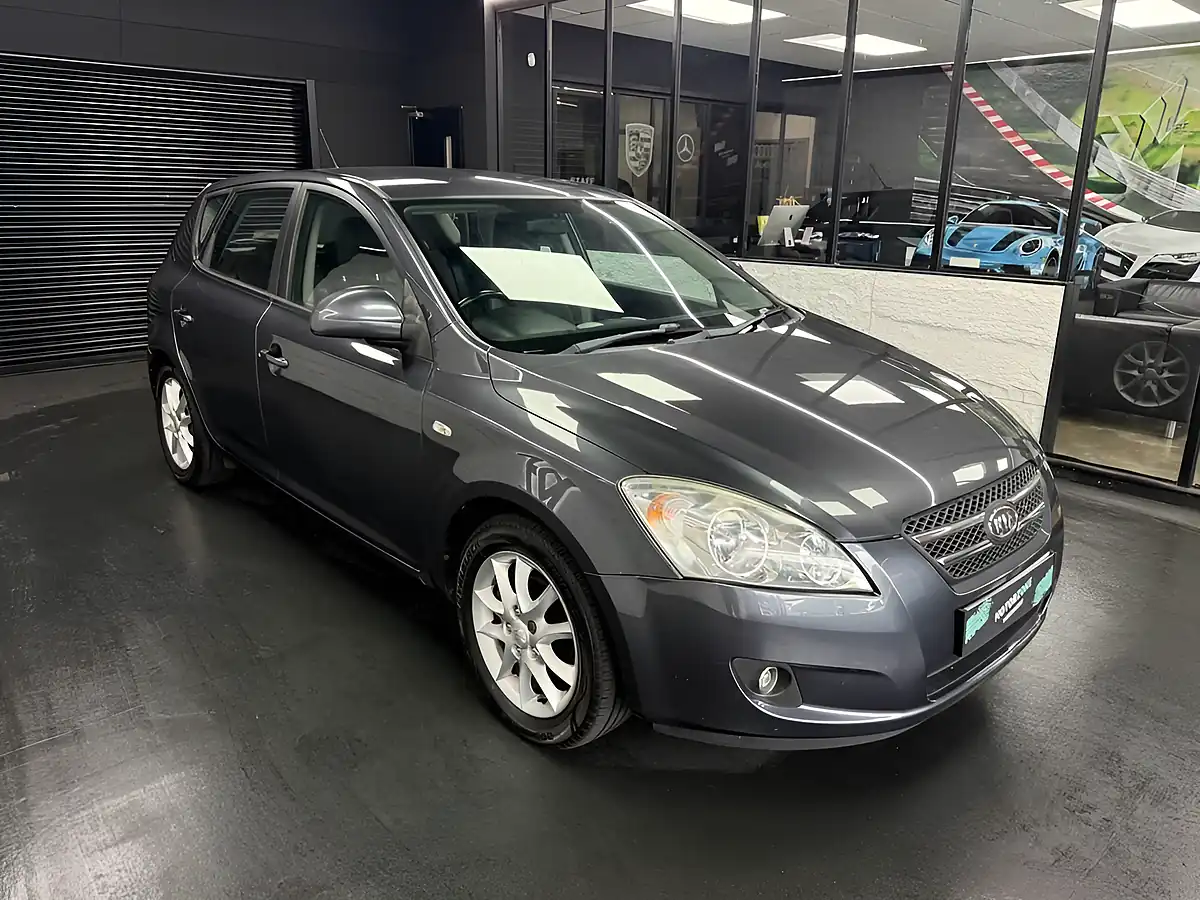 Used 2008 Kia Ceed Ls Grey - Interior and Exterior details 18