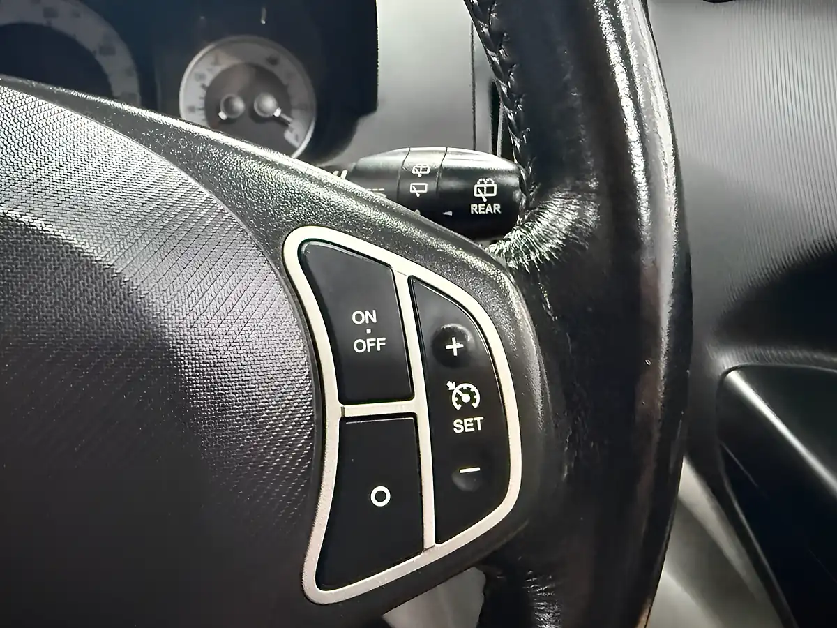 Used 2008 Kia Ceed Ls Grey - Interior and Exterior details 4