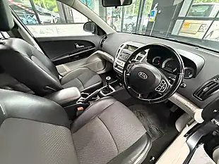 Used 2008 Kia Ceed Ls Grey - Interior and Exterior details 9