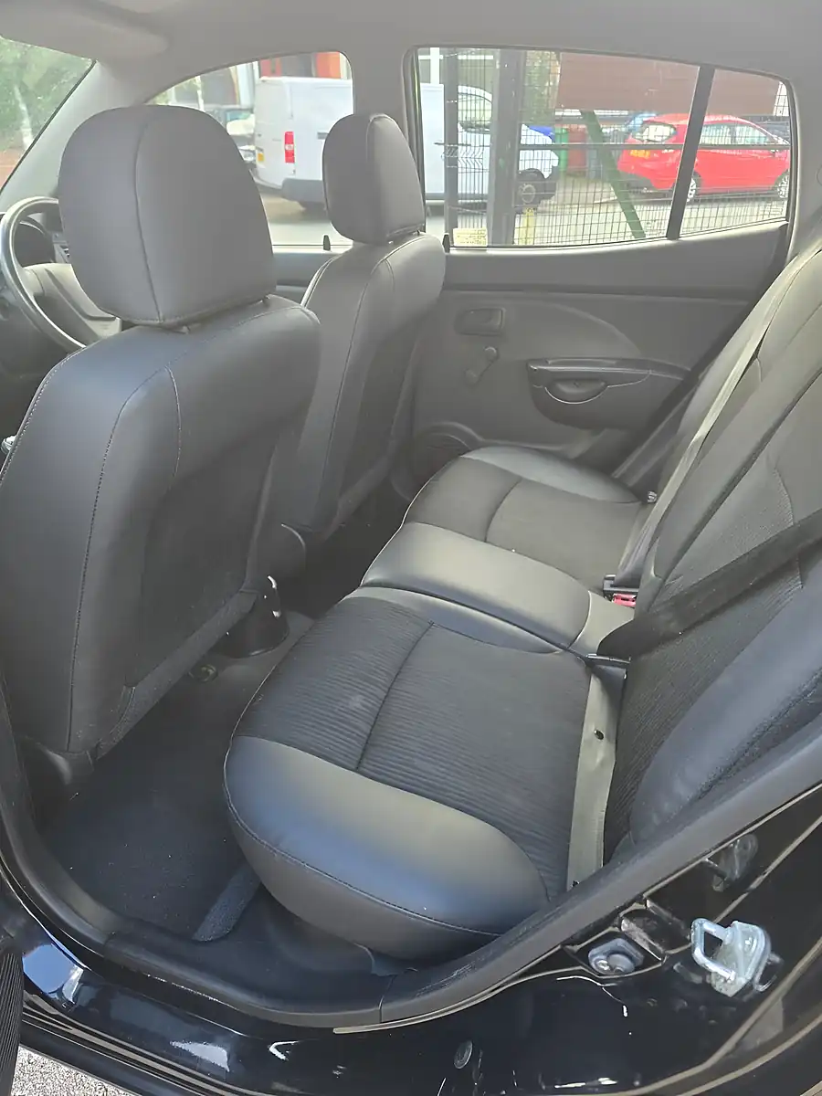 Used 2008 Kia Picanto Hatchback Black - Interior and Exterior details 17