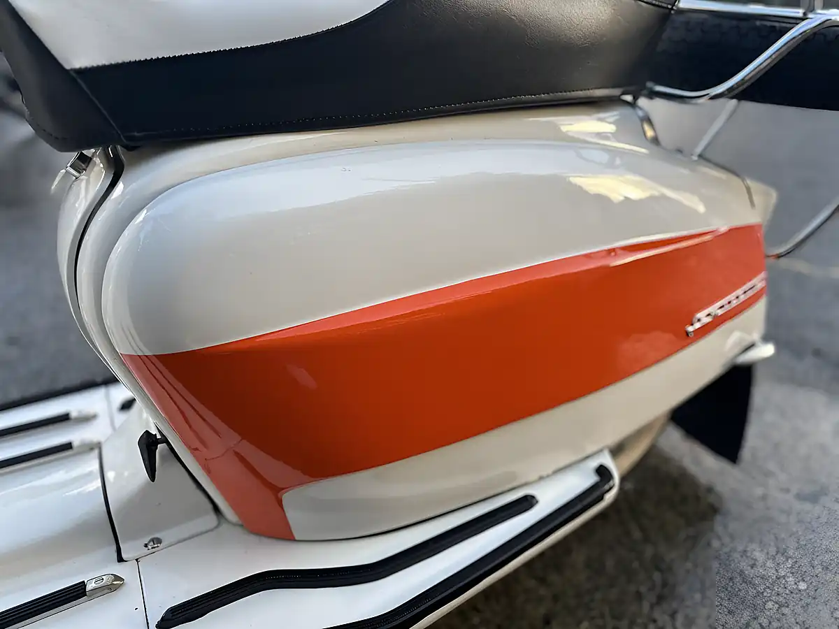 Used 2008 Lambretta Li 125 White/Orange - Interior and Exterior details 10
