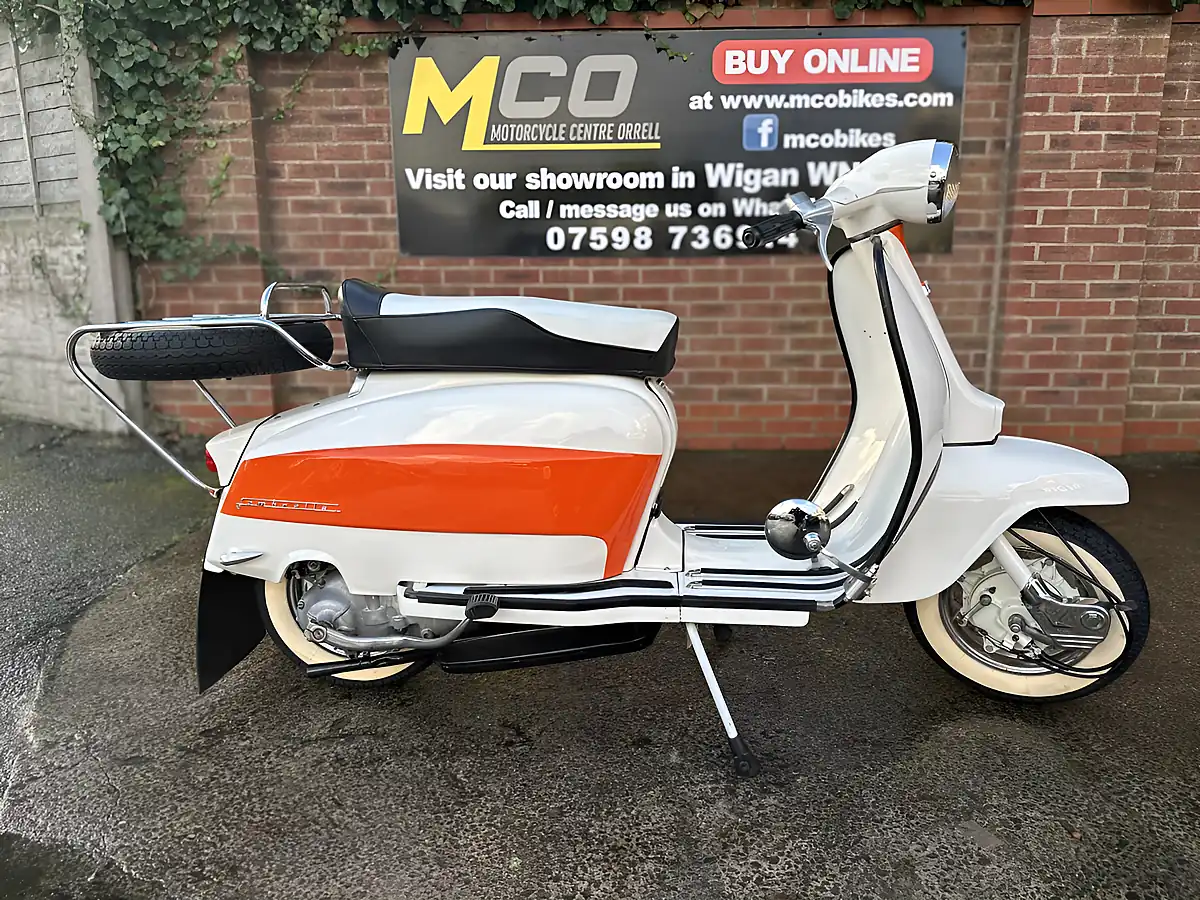 Used 2008 Lambretta Li 125 White/Orange - Interior and Exterior details 20