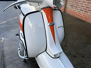 Used 2008 Lambretta Li 125 White/Orange - Interior and Exterior details 4