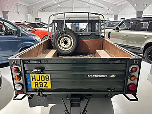 Used 2008 Land Rover Defender 110 High Capacity Double Cab Pick Up 4WD Green - Interior and Exterior details 5