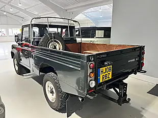 Used 2008 Land Rover Defender 110 High Capacity Double Cab Pick Up 4WD Green - Interior and Exterior details 6