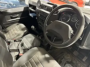 Used 2008 Land Rover Defender 110 High Capacity Double Cab Pick Up 4WD Green - Interior and Exterior details 9