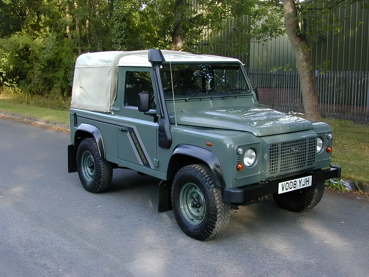 Used 2008 Land Rover Defender 90 Special Specification Green - Front View