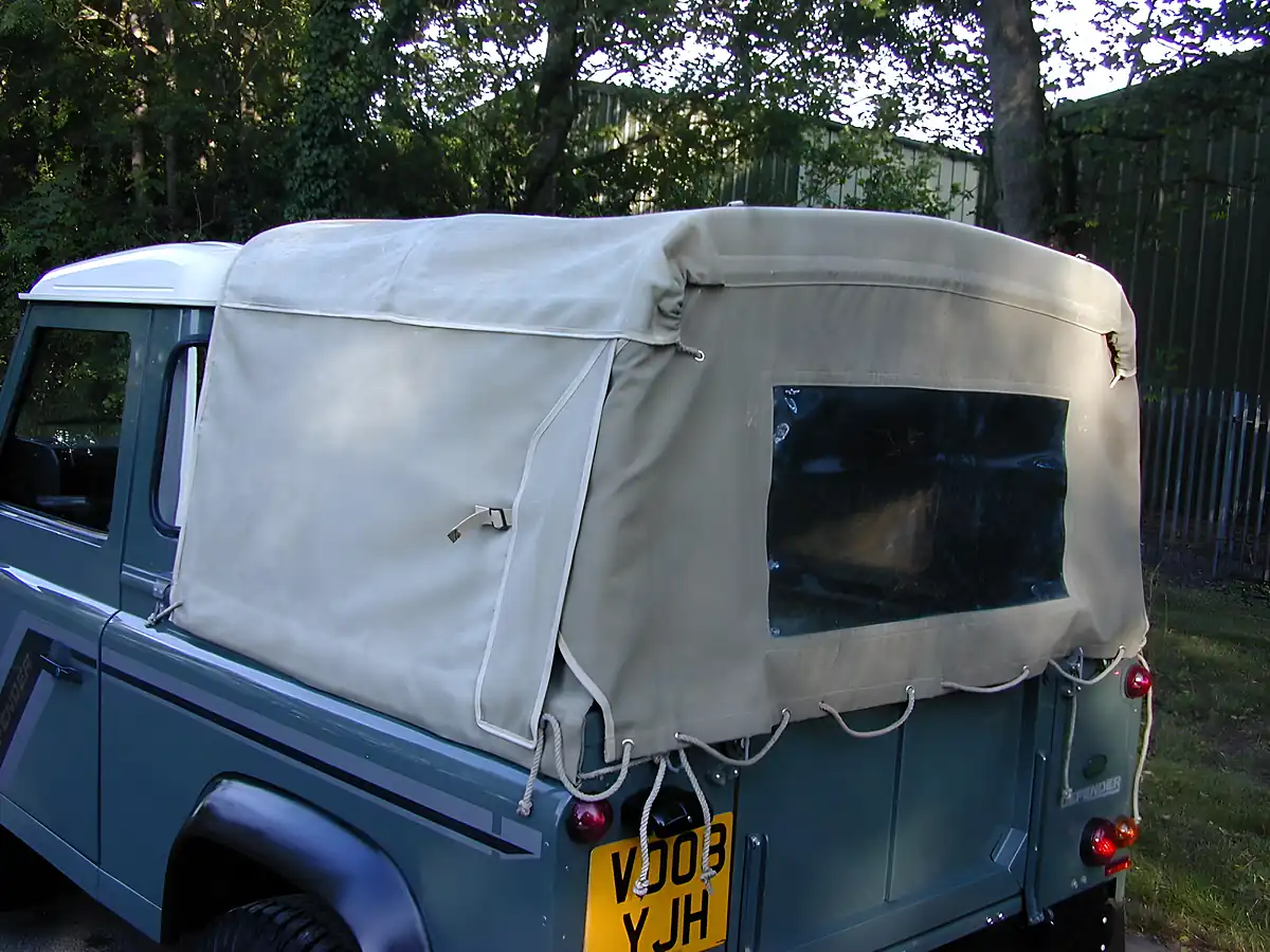 Used 2008 Land Rover Defender 90 Special Specification Green - Interior and Exterior details 13