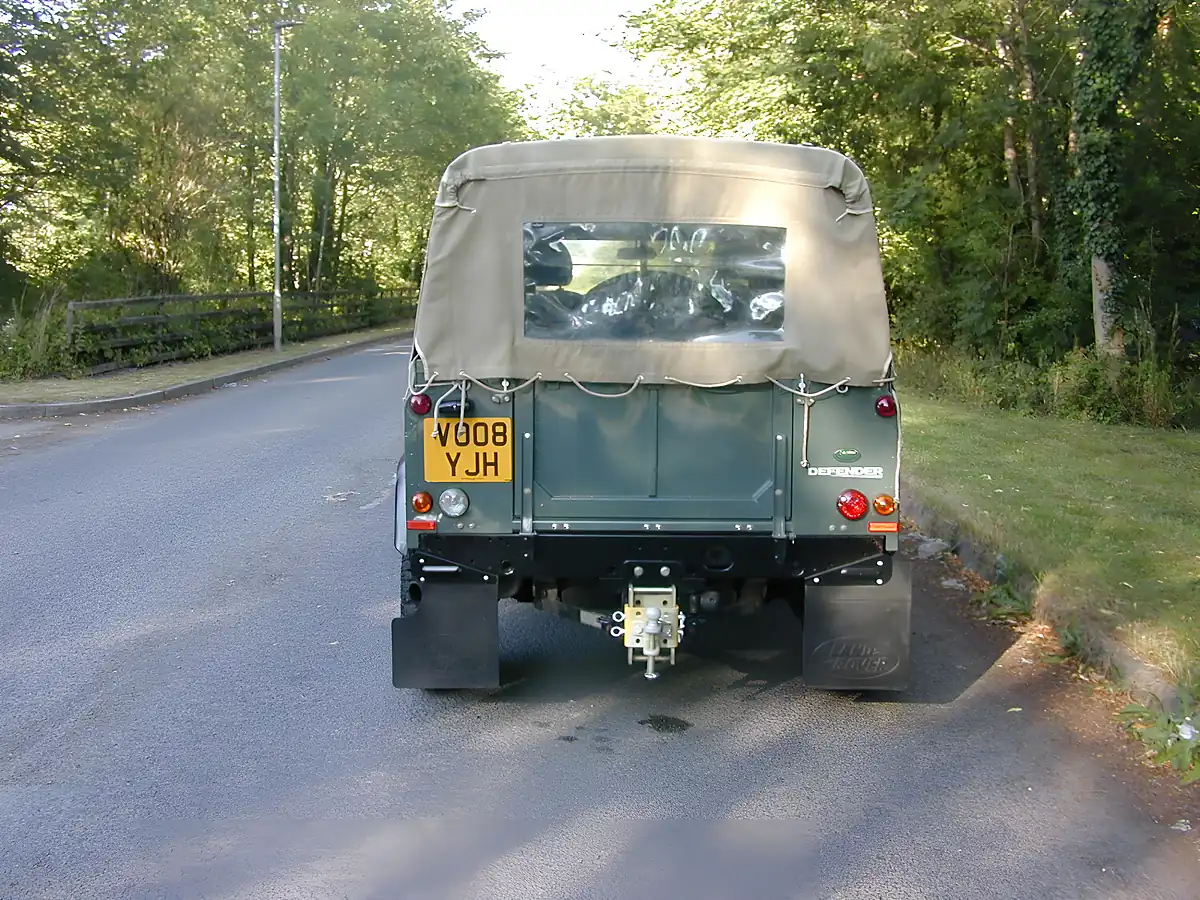 Used 2008 Land Rover Defender 90 Special Specification Green - Interior and Exterior details 5