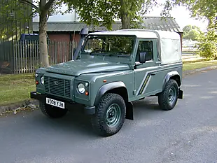 Used 2008 Land Rover Defender 90 Special Specification Green - Interior and Exterior details 8