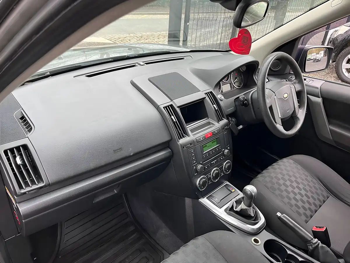 Used 2008 Land Rover Freelander 2 S Grey - Interior and Exterior details 15