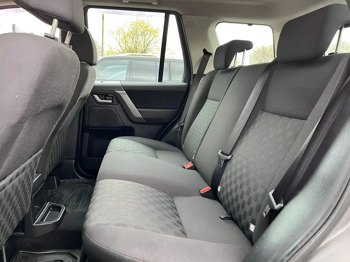 Used 2008 Land Rover Freelander 2 S Grey - Interior and Exterior details 16