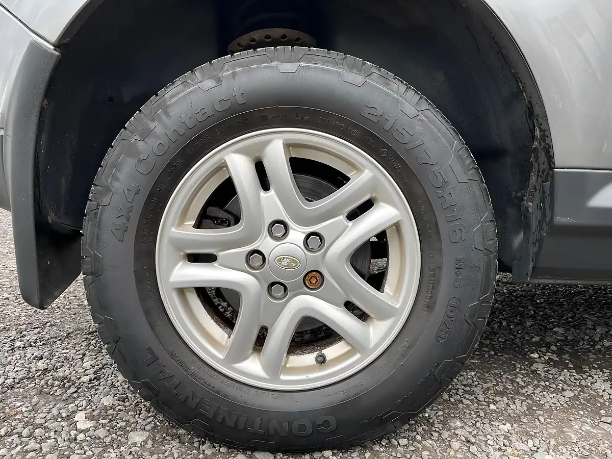 Used 2008 Land Rover Freelander 2 S Grey - Interior and Exterior details 18
