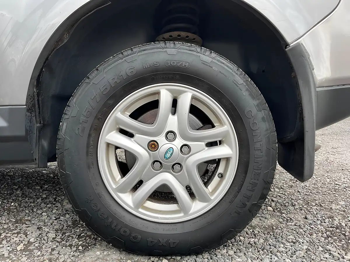 Used 2008 Land Rover Freelander 2 S Grey - Interior and Exterior details 20