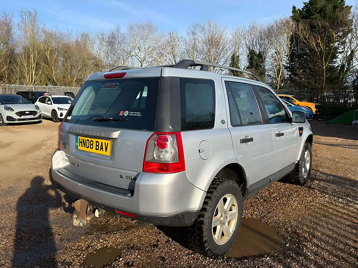 Used 2008 Land Rover Freelander 2 S Silver - Interior and Exterior details 8