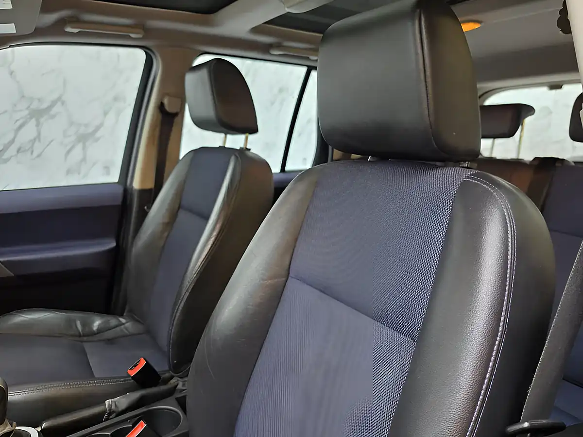 Used 2008 Land Rover Freelander 2 Se Silver - Interior and Exterior details 14