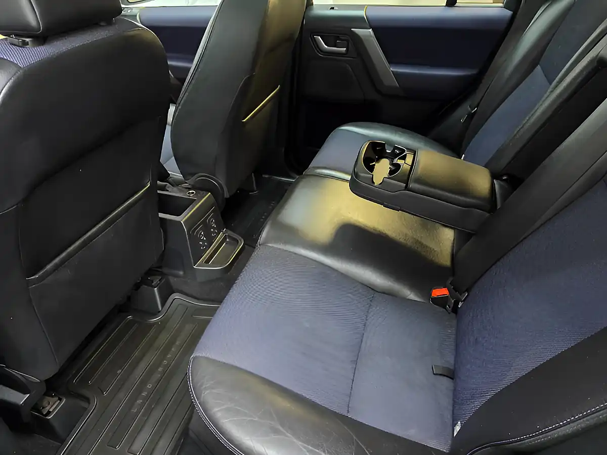 Used 2008 Land Rover Freelander 2 Se Silver - Interior and Exterior details 18