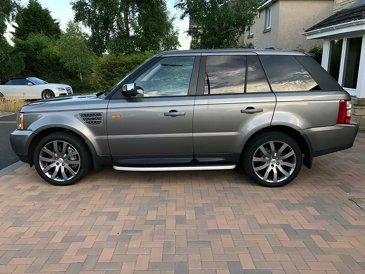 Used 2008 Land Rover Range Rover Sport Hse Grey - Interior and Exterior details 4