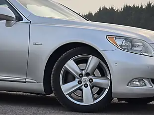 Used 2008 Lexus Ls Se-L Silver - Interior and Exterior details 11