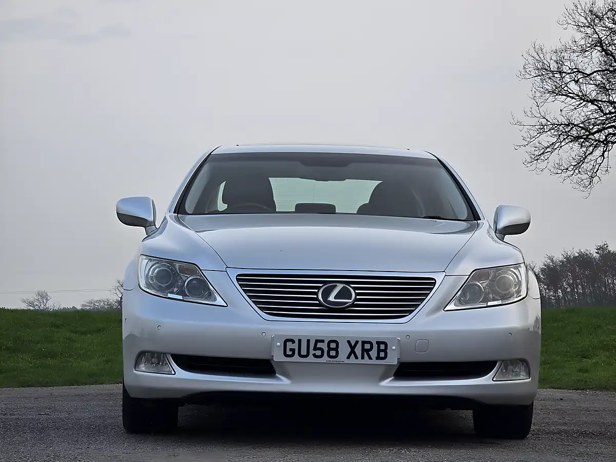 Used 2008 Lexus Ls Se-L Silver - Interior and Exterior details 13
