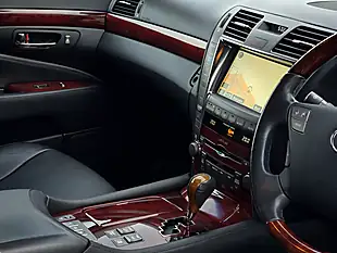 Used 2008 Lexus Ls Se-L Silver - Interior and Exterior details 4
