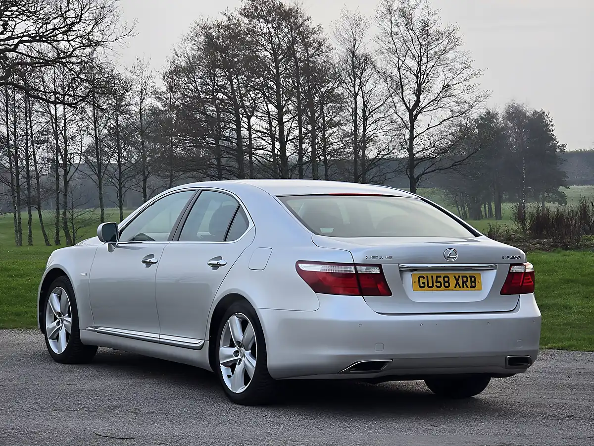 Used 2008 Lexus Ls Se-L Silver - Interior and Exterior details 6
