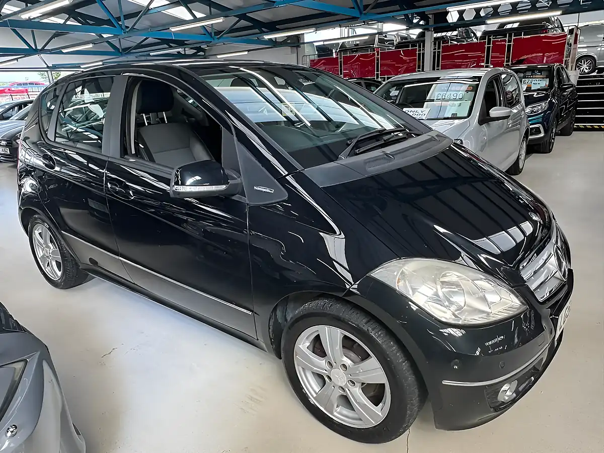 Used 2008 Mercedes-Benz a Class Avantgarde Se Black - Interior and Exterior details 6