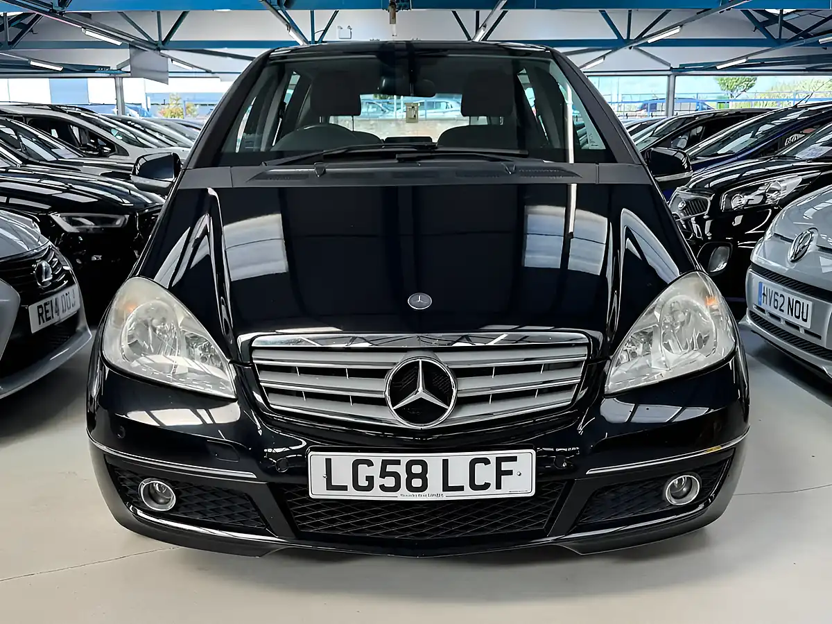 Used 2008 Mercedes-Benz a Class Avantgarde Se Black - Interior and Exterior details 9