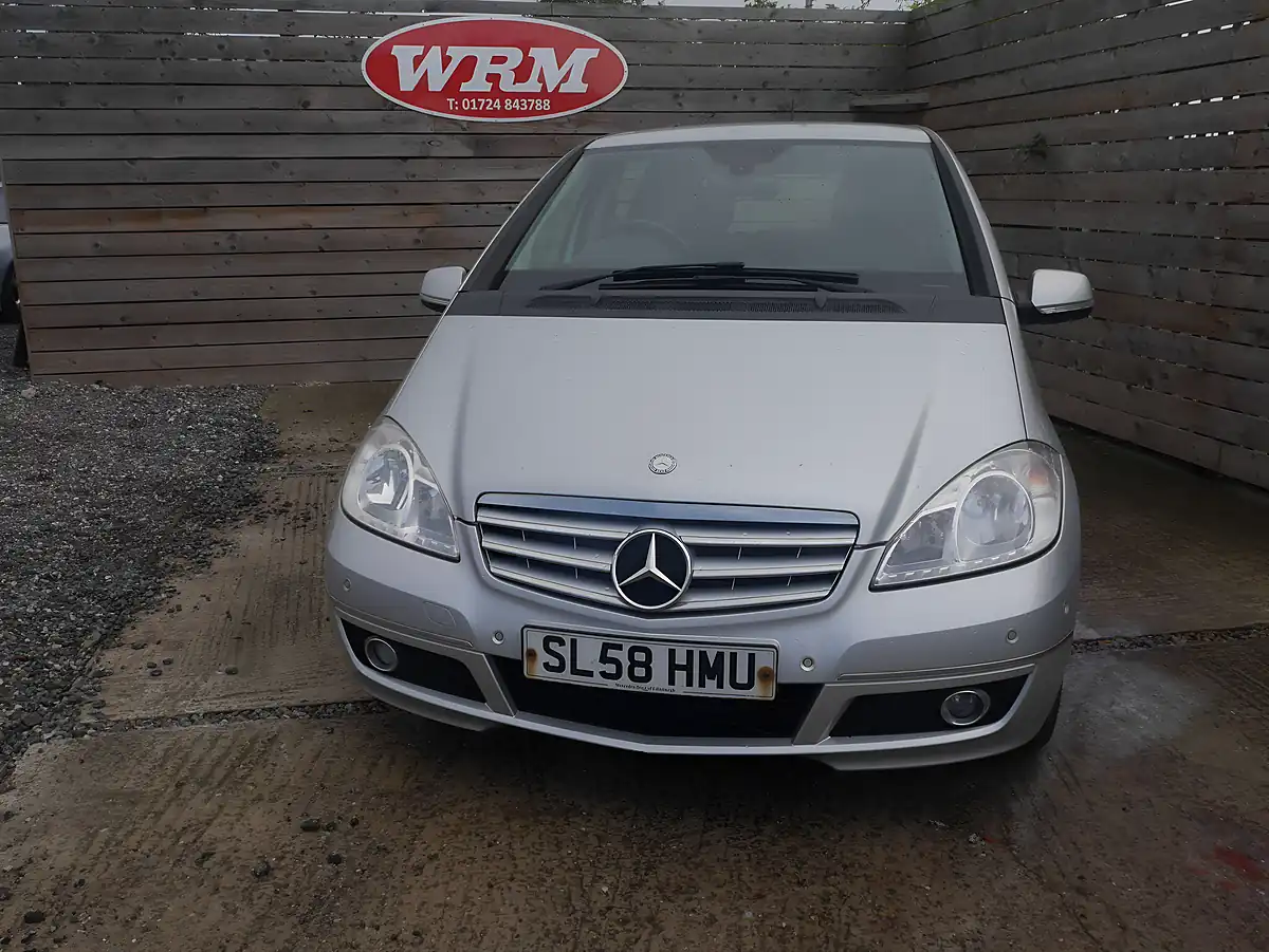 Used 2008 Mercedes-Benz a Class Avantgarde Se Polar Silver - Interior and Exterior details 2