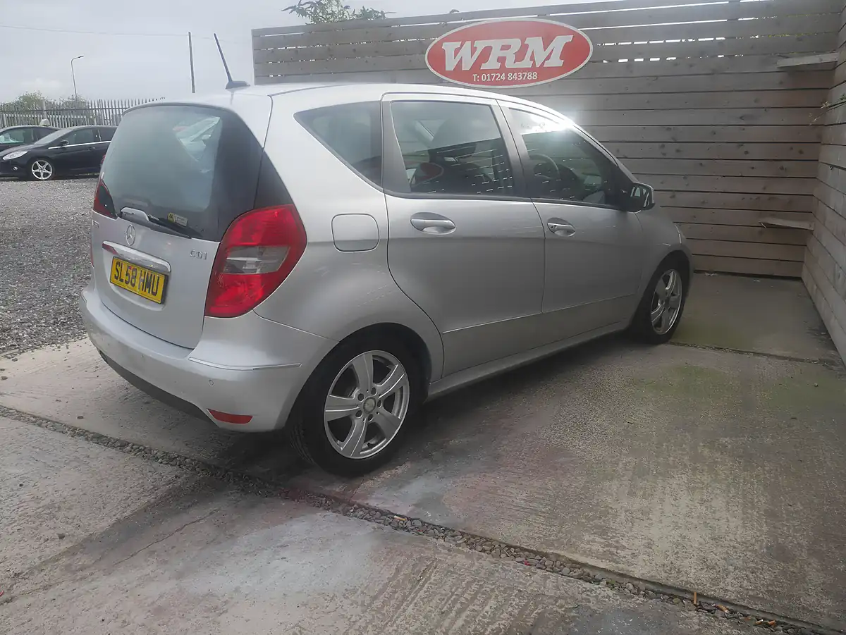Used 2008 Mercedes-Benz a Class Avantgarde Se Polar Silver - Interior and Exterior details 5