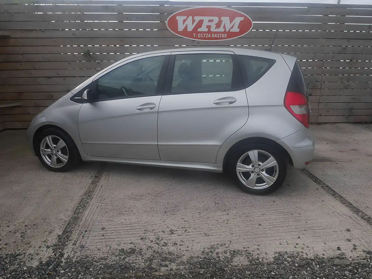 Used 2008 Mercedes-Benz a Class Avantgarde Se Polar Silver - Interior and Exterior details 6