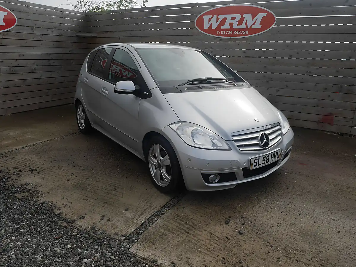 Used 2008 Mercedes-Benz a Class Avantgarde Se Polar Silver - Interior and Exterior details 8