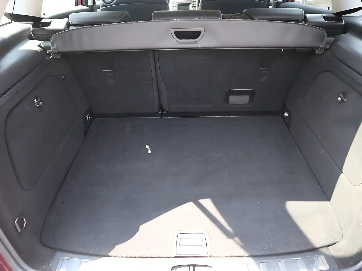 Used 2008 Mercedes-Benz B Class Sport Red - Interior and Exterior details 13