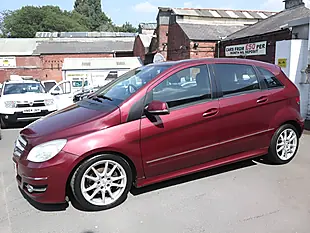Used 2008 Mercedes-Benz B Class Sport Red - Interior and Exterior details 14