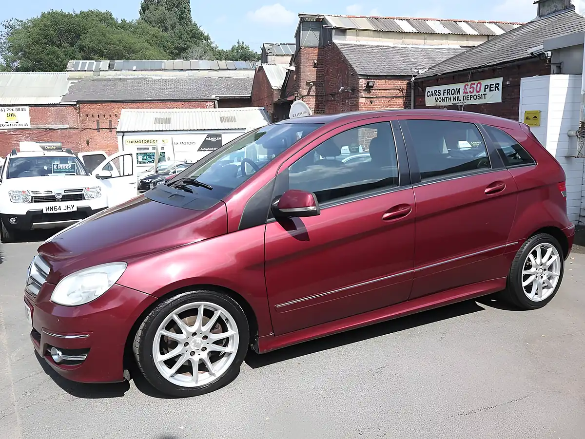 Used 2008 Mercedes-Benz B Class Sport Red - Interior and Exterior details 14