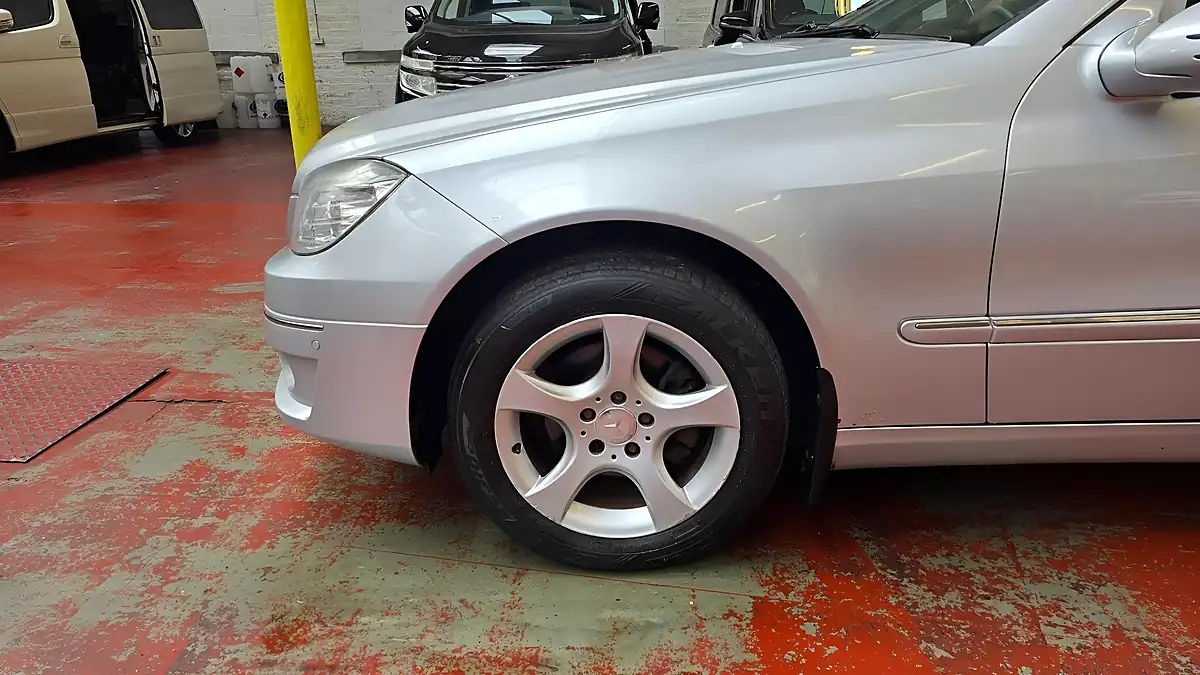 Used 2008 Mercedes-Benz Clc Class Se Silver - Interior and Exterior details 18