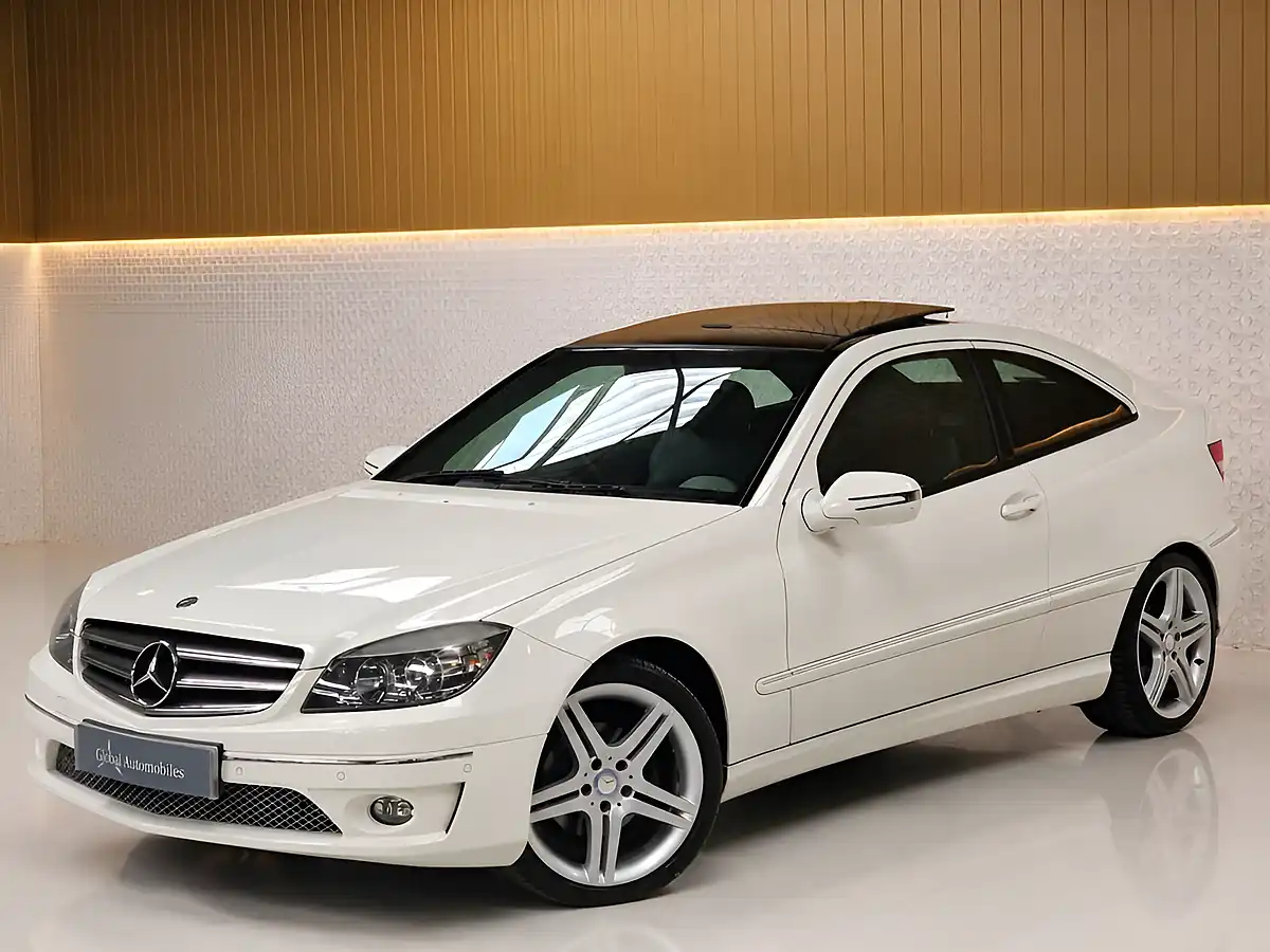 Used 2008 Mercedes-Benz Clc Class Sport Calcite White - Interior and Exterior details 11