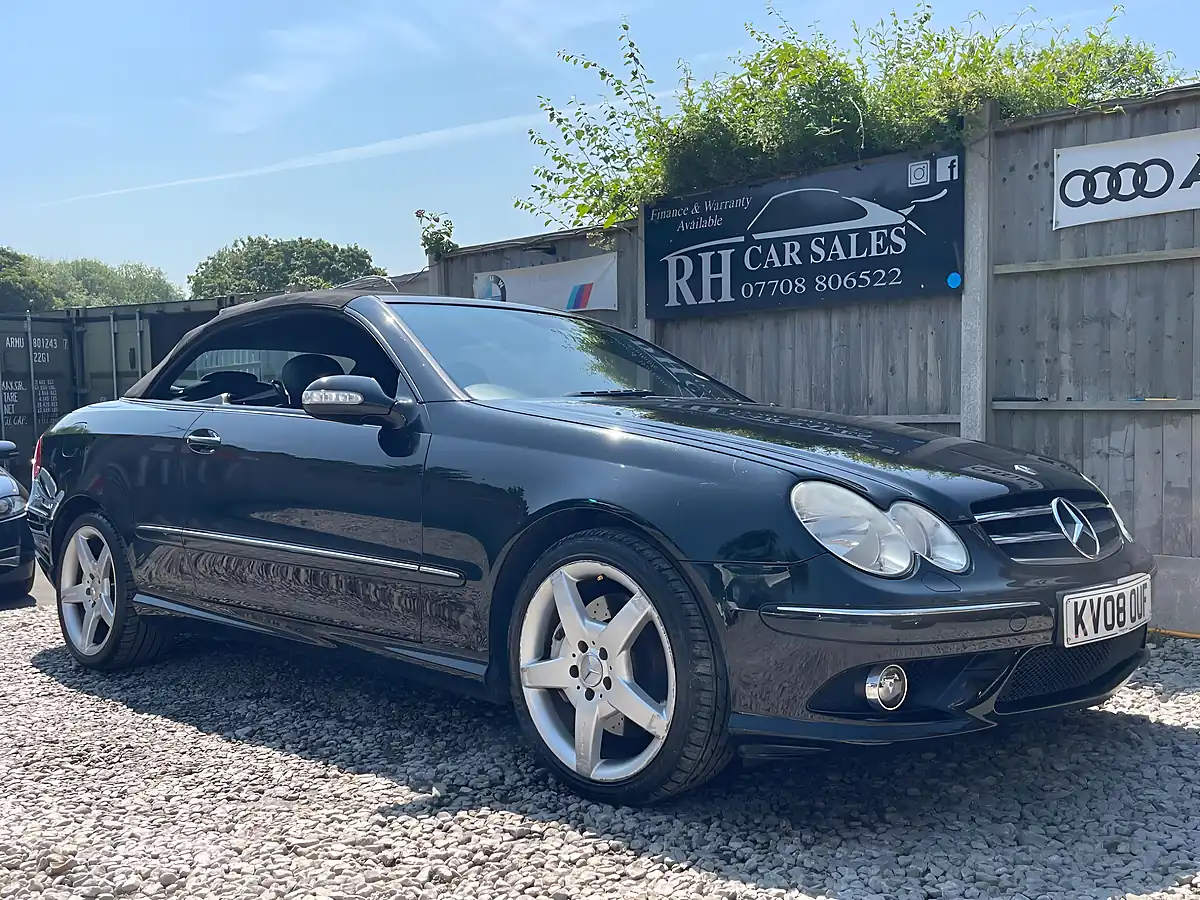 Used 2008 Mercedes-Benz Clk Sport Cabriolet Black - Interior and Exterior details 11