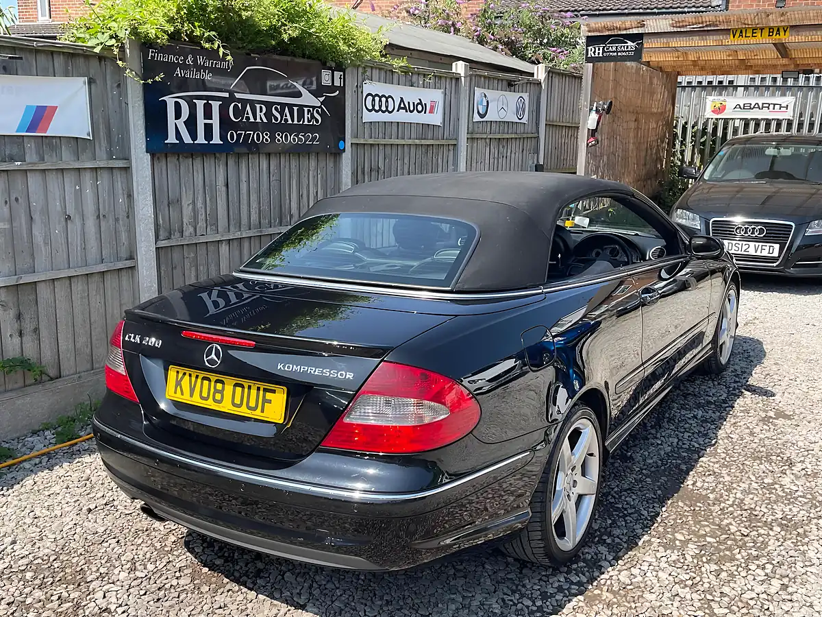 Used 2008 Mercedes-Benz Clk Sport Cabriolet Black - Interior and Exterior details 16
