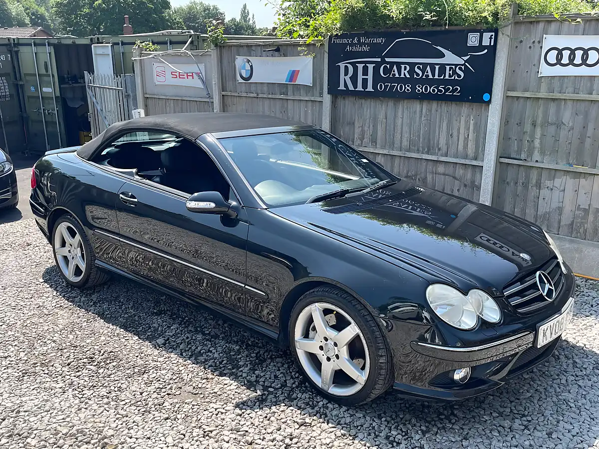 Used 2008 Mercedes-Benz Clk Sport Cabriolet Black - Interior and Exterior details 2