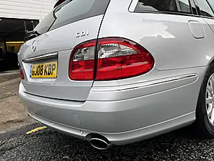 Used 2008 Mercedes-Benz E Class Elegance Bright Silver Metallic - Interior and Exterior details 14