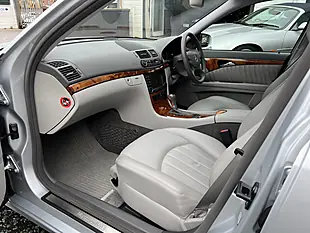 Used 2008 Mercedes-Benz E Class Elegance Bright Silver Metallic - Interior and Exterior details 2