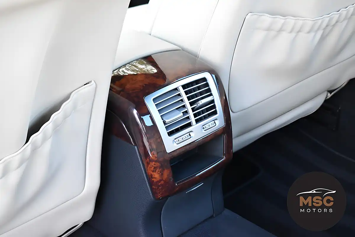 Used 2008 Mercedes-Benz S Class S320 Black - Interior and Exterior details 17