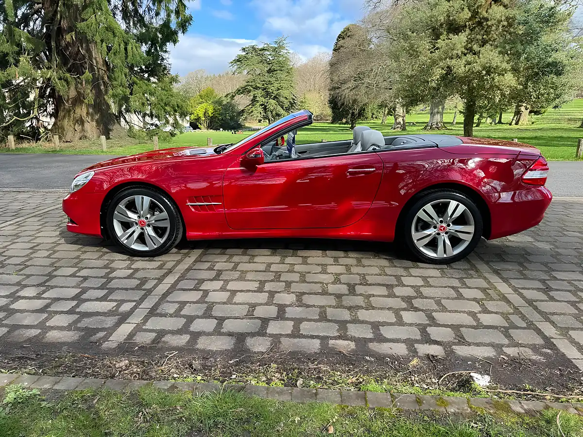 Used 2008 Mercedes-Benz Sl Convertible Red - Interior and Exterior details 6