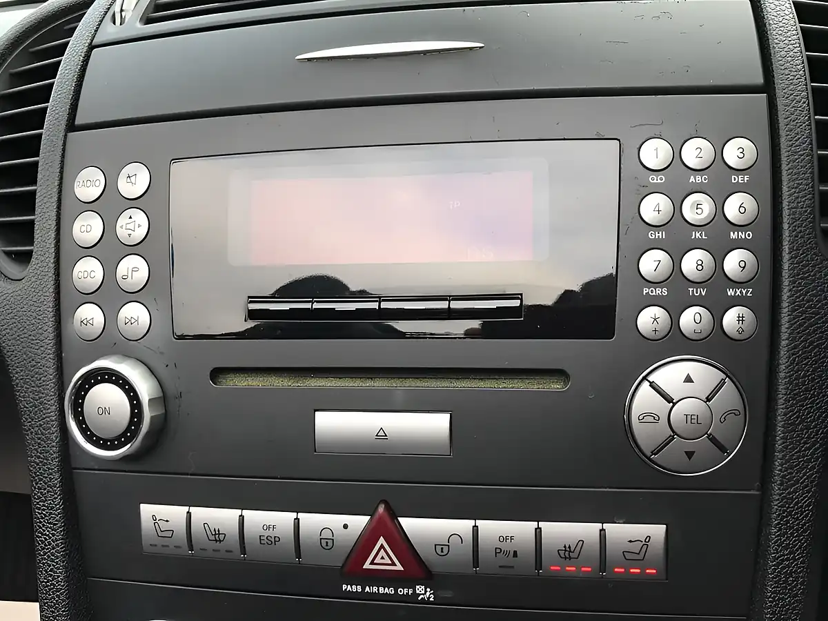Used 2008 Mercedes-Benz Slk Convertible Black - Interior and Exterior details 12