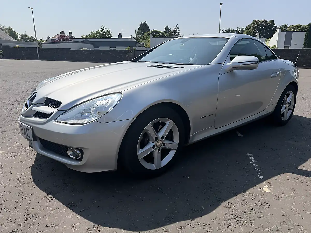 Used 2008 Mercedes-Benz Slk Convertible Silver - Interior and Exterior details 3