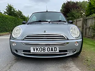 Used 2008 MINI Convertible One Silver - Interior and Exterior details 2