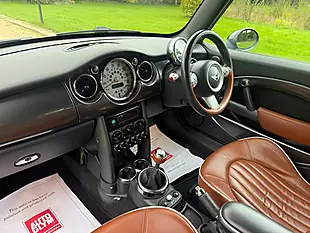 Used 2008 MINI Convertible Sidewalk Black - Interior and Exterior details 14