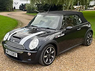 Used 2008 MINI Convertible Sidewalk Black - Interior and Exterior details 2